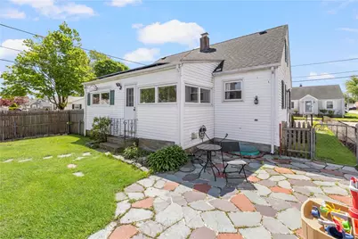 106 Martin Street, Pawtucket, RI 02861 - Photo 31