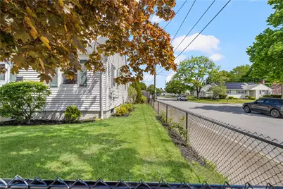 106 Martin Street, Pawtucket, RI 02861 - Photo 29