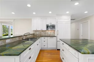 29 Riverside Dr, Barrington, RI 02806 - Photo 13