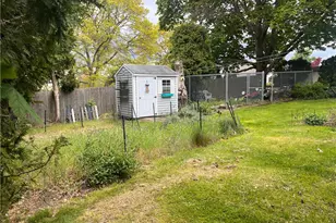 12 Willow Tree Rd, Tiverton, RI 02878 - Photo 17