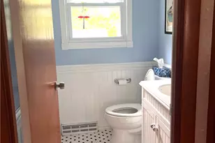 12 Willow Tree Rd, Tiverton, RI 02878 - Photo 7