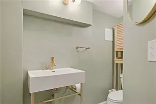 51 Callender Ave, Newport, RI 02840 - Photo 29