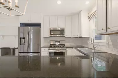 51 Callender Avenue, Newport, RI 02840 - Photo 7