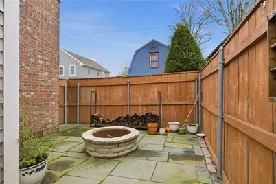 51 Callender Avenue, Newport, RI 02840 - Photo 37