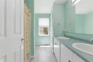 57 Hunters Crossing Dr, Coventry, RI 02816 - Photo 21