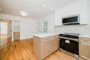 25 Pensaukee Ave, North Providence, RI 02911 - Photo 17