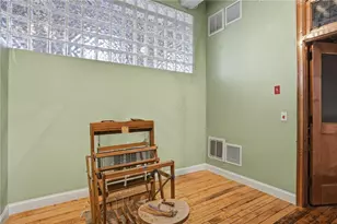 532 Kinsley Ave, Providence, RI 02909 - Photo 25