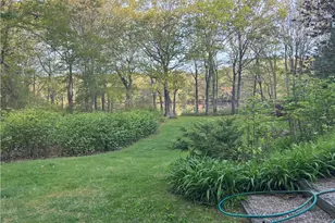 000 Oakwoods Dr, South Kingstown, RI 02879 - Photo 15