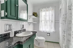 325 Church Ave, Warwick, RI 02889 - Photo 19