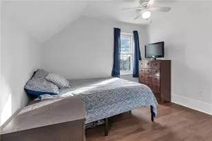 325 Church Ave, Warwick, RI 02889 - Photo 17
