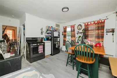 60 Centre Street, East Providence, RI 02916 - Photo 21