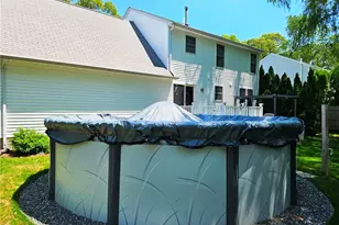 190 Arnolds Neck Dr, Warwick, RI 02886 - Photo 29