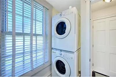 23 Benefit Street #2, Providence, RI 02904 - Photo 27