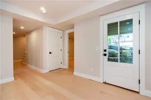 510 Greenbush Rd, Warwick, RI 02818 - Photo 35