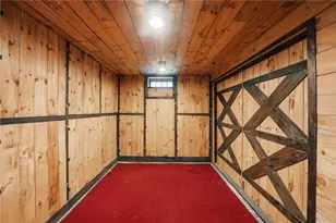 685 Round Top Rd, Burrillville, RI 02830 - Photo 37