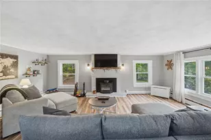 685 Round Top Rd, Burrillville, RI 02830 - Photo 17