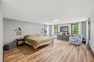 685 Round Top Rd, Burrillville, RI 02830 - Photo 15