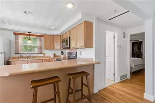 191 Long View Dr, Warwick, RI 02886 - Photo 13