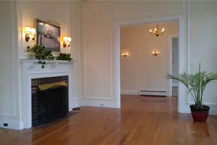 37 Catherine St, Newport, RI 02840 - Photo 5