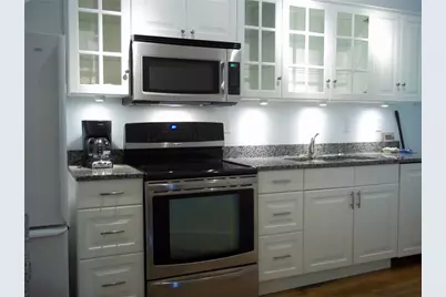 37 Catherine Street, Newport, RI 02840 - Photo 3