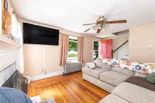 204 Harmony Ct, Warwick, RI 02889 - Photo 15