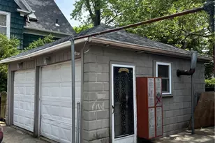 268 Alabama Ave, Providence, RI 02905 - Photo 7