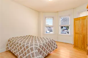 9 Ann St, Newport, RI 02840 - Photo 7