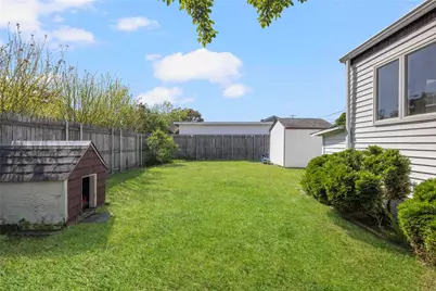 68 Maryland Avenue, Warwick, RI 02888 - Photo 31