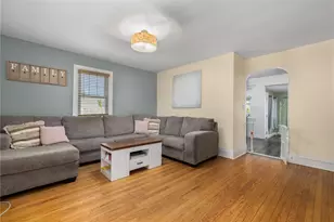 68 Maryland Ave, Warwick, RI 02888 - Photo 5