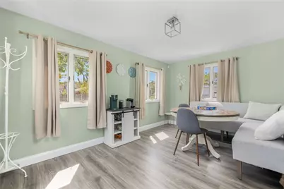 68 Maryland Avenue, Warwick, RI 02888 - Photo 7