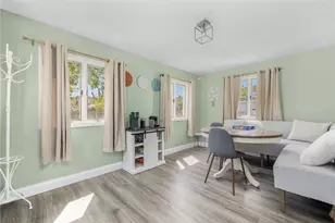 68 Maryland Ave, Warwick, RI 02888 - Photo 7