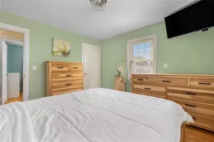 68 Maryland Ave, Warwick, RI 02888 - Photo 19