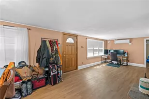 46 Kenyon School Rd, Richmond, RI 02836 - Photo 11