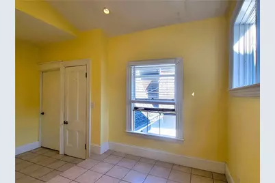 106 Touro Street #2E, Newport, RI 02840 - Photo 9