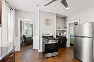 37 Royal St, Providence, RI 02906 - Photo 9