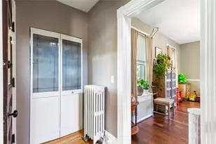 10 Burton Ave, East Providence, RI 02915 - Photo 19