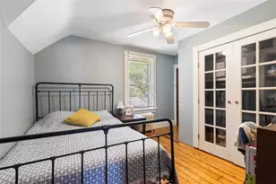 10 Burton Ave, East Providence, RI 02915 - Photo 31