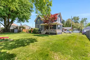 10 Burton Ave, East Providence, RI 02915 - Photo 41