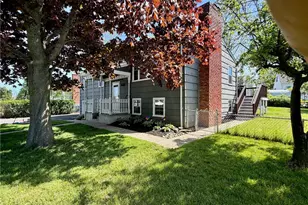 770 Metacom Ave, Bristol, RI 02809 - Photo 39