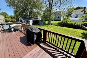 770 Metacom Ave, Bristol, RI 02809 - Photo 35