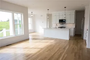 10 Revolution Wy, Middletown, RI 02842 - Photo 1