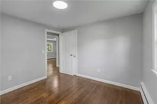 134 Rogers Ave, Barrington, RI 02806 - Photo 15