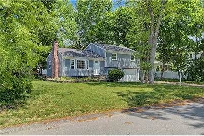 134 Rogers Avenue, Barrington, RI 02806 - Photo 3