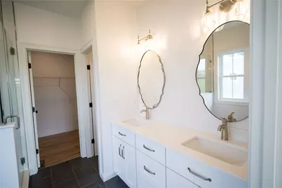 13 Revolution Way, Portsmouth, RI 02871 - Photo 5
