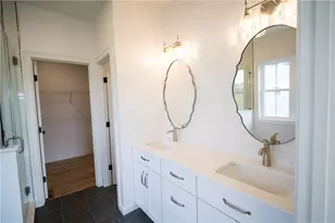 13 Revolution Wy, Portsmouth, RI 02871 - Photo 5