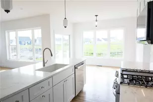 13 Revolution Wy, Portsmouth, RI 02871 - Photo 15