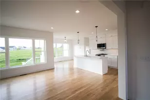 13 Revolution Wy, Portsmouth, RI 02871 - Photo 3