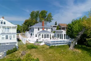 8 Rushton Dr, Cranston, RI 02905 - Photo 3
