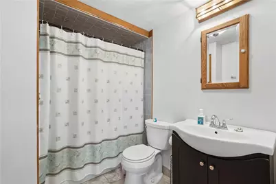 25 Oakdale Street, Warwick, RI 02888 - Photo 17