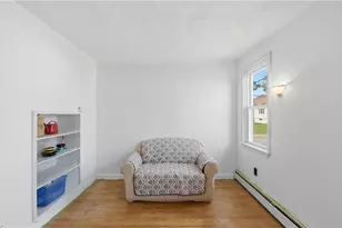 25 Oakdale St, Warwick, RI 02888 - Photo 25